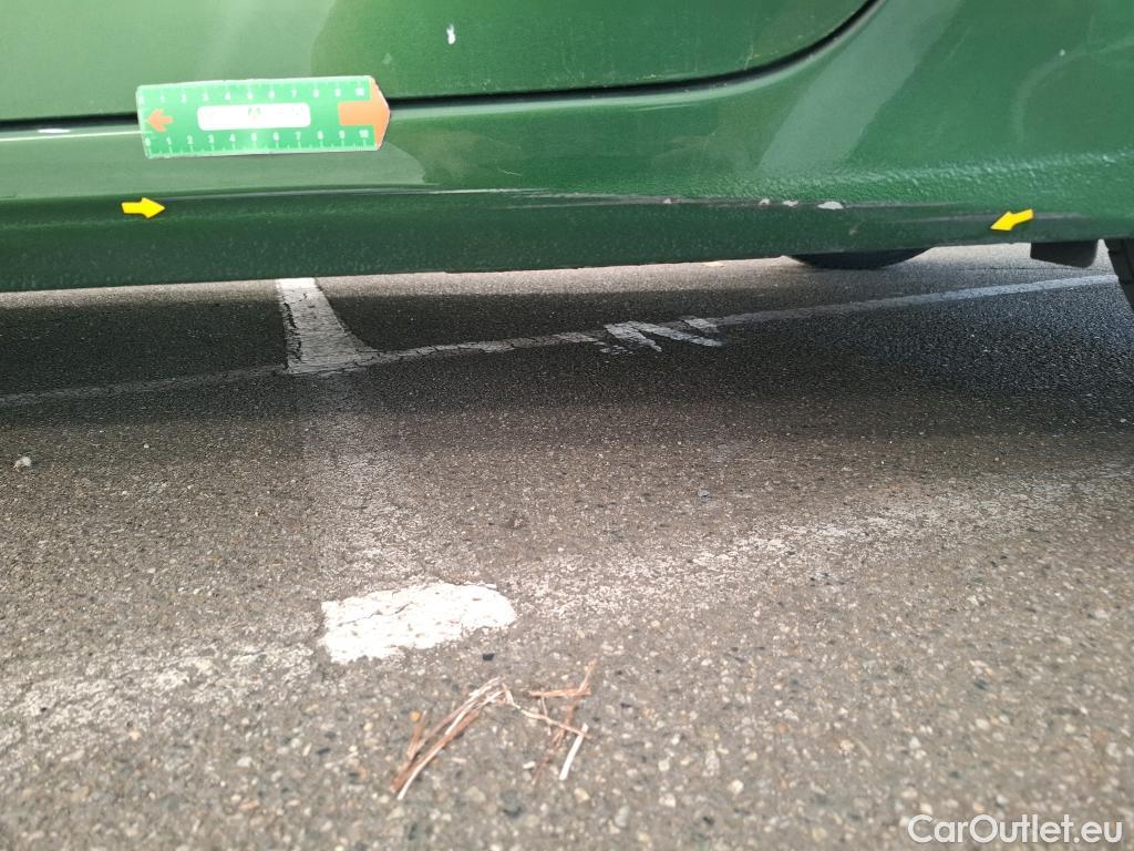  Peugeot  308  Allure 1.5 HDi 130CV BVA8 E6d #4