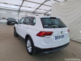  Volkswagen  Tiguan VOLKSWAGEN  / 2016 / 5P / SUV 2.0 TDI 150 DSG7 Match(SL) #2