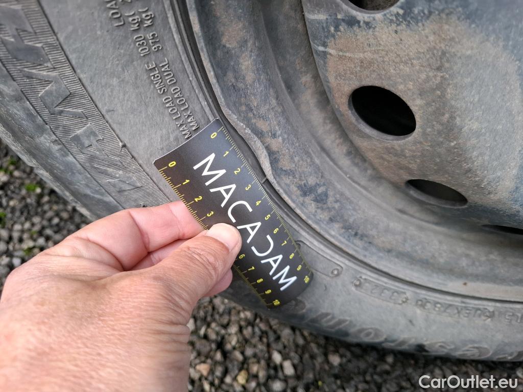  Renault  Trafic  II Fourgon L1H1 1200kg Grand Confort 90CV BVM6 #48