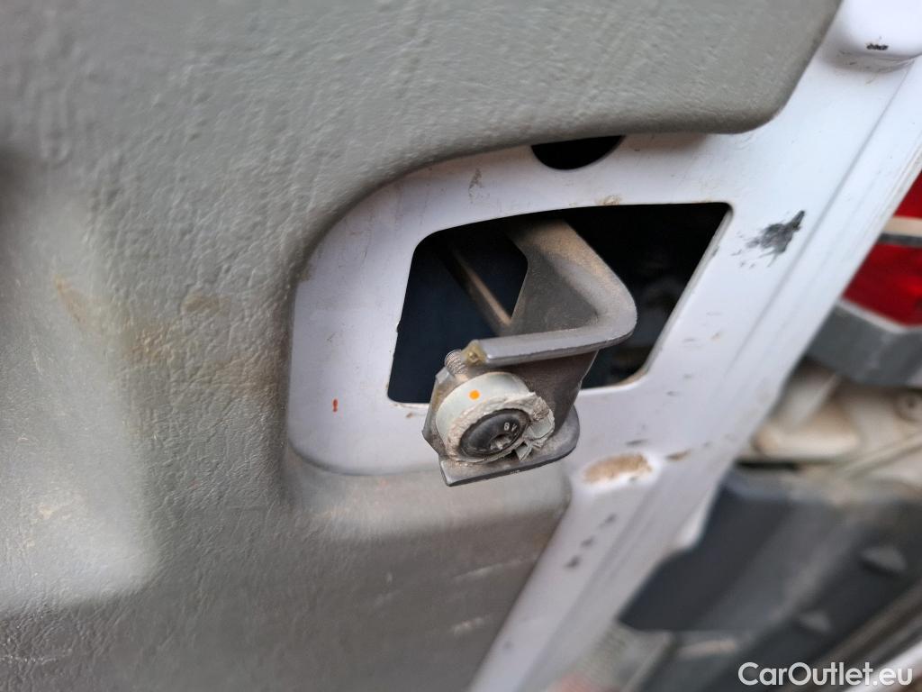  Renault  Trafic  II Fourgon L1H1 1200kg Grand Confort 90CV BVM6 #37