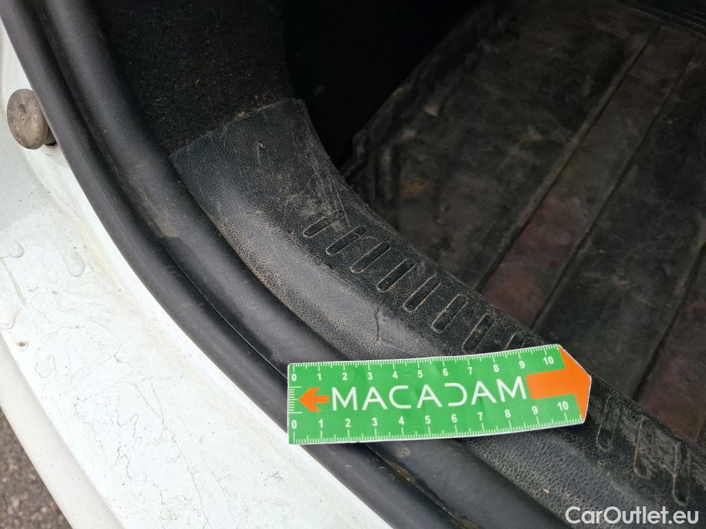  Renault  Clio  IV Air 1.5 dCi 75CV BVM5 E6 #53