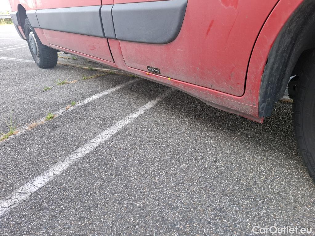  Renault  Master  III Fourgon L2H2 3 5 Grand Confort dCi 130CV BVM6 E6 #96