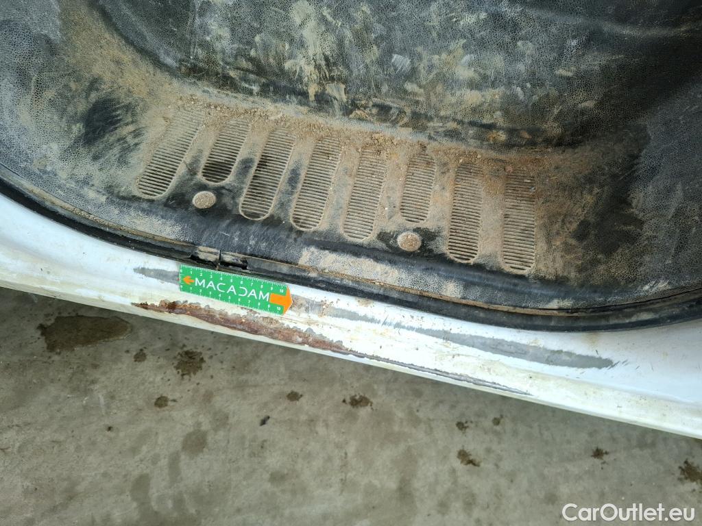  Renault  Master RENAULT  VU 4p Fourgon Gd Conf F3500 L2H2 dCi 125 #28