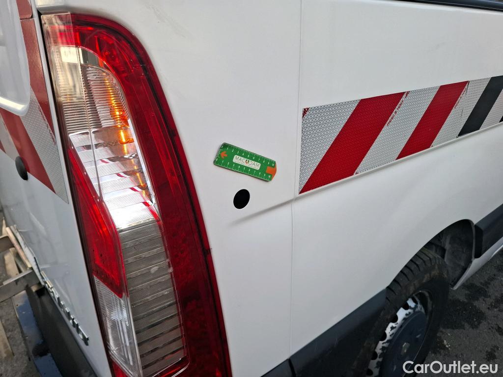  Renault  Master  Fourgon L2H2 3 5 Grand Confort dCi 135CV BVM6 E6dT #13