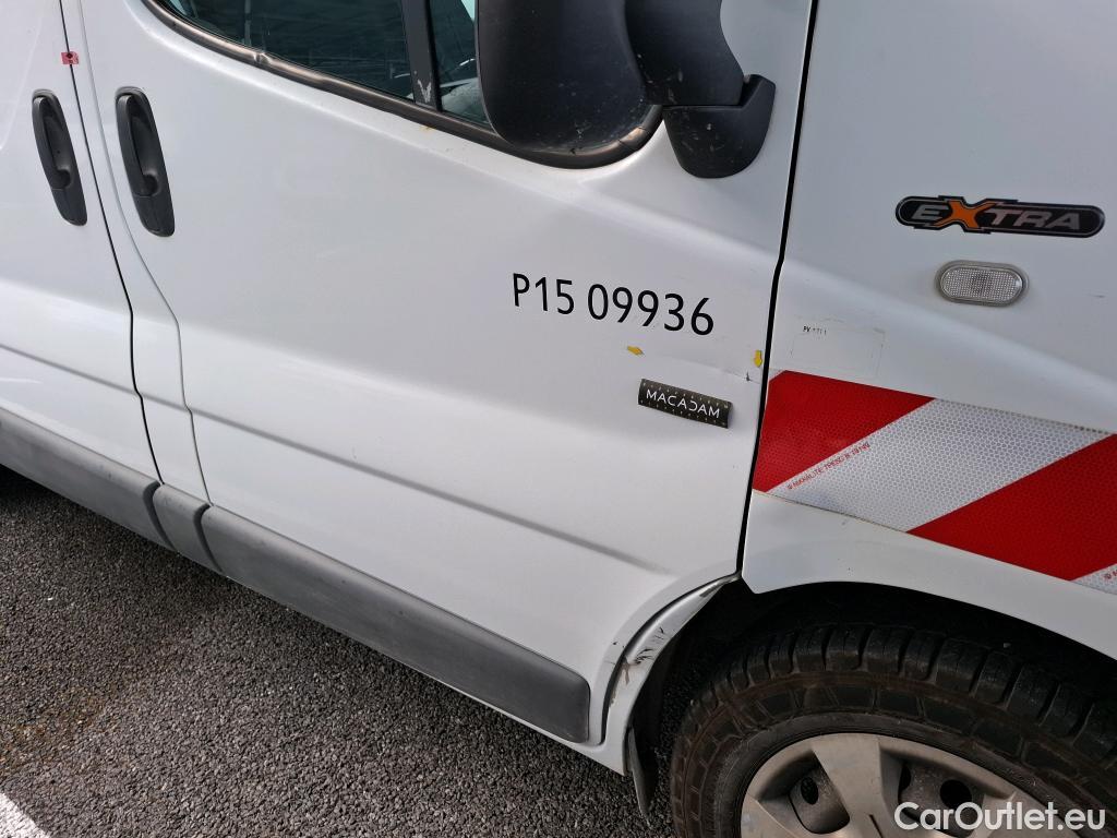  Renault  Trafic  II Fourgon L1H1 1200kg Grand Confort 90CV BVM6 #14