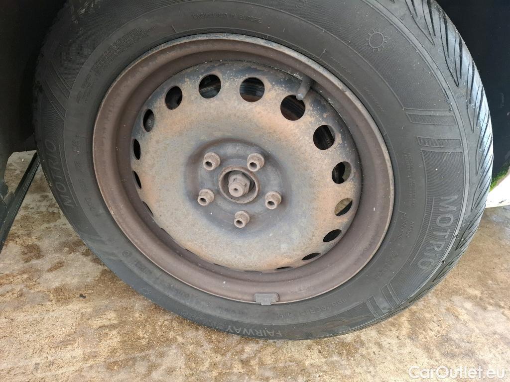  Renault  Kangoo  Express Confort (L1) 1.5 dCi 90CV BVM5 E6 #46