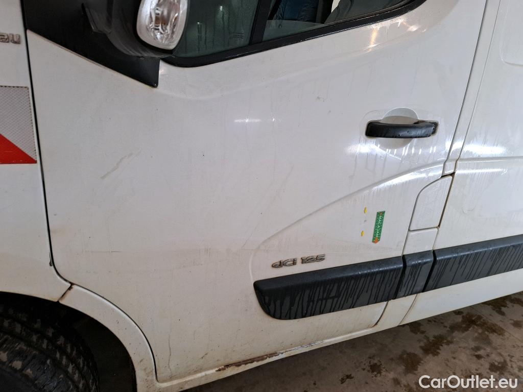  Renault  Master RENAULT  VU 4p Fourgon Gd Conf F3500 L2H2 dCi 125 #39