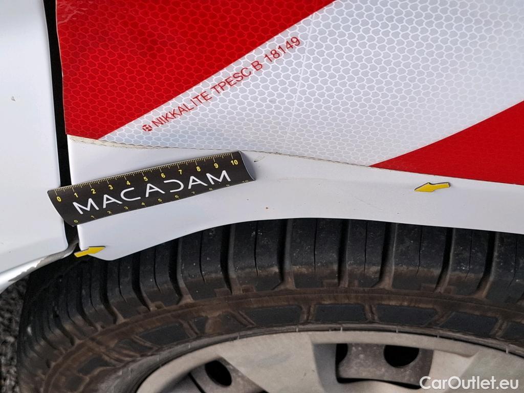  Renault  Trafic  II Fourgon L1H1 1200kg Grand Confort 90CV BVM6 #19