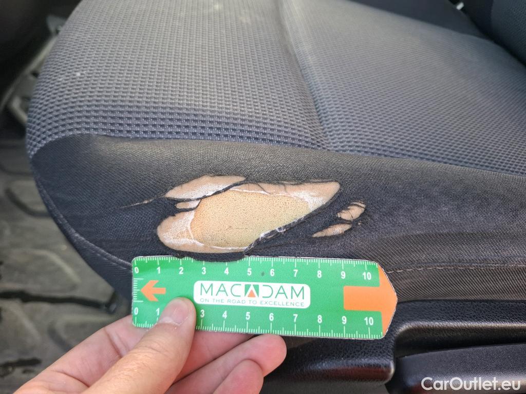  Renault  Master  Fourgon L2H2 3 5 Grand Confort dCi 135CV BVM6 E6dT #2