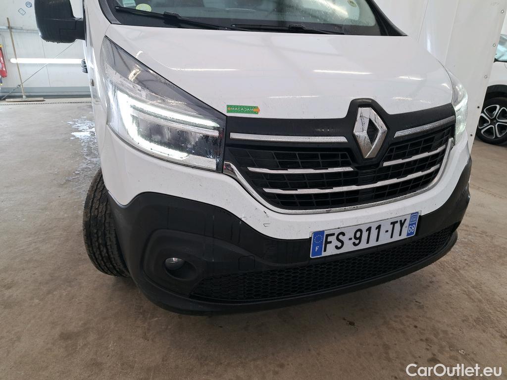 Renault  Trafic RENAULT  / 2019 / 4P / Fourgon tole NV FG GCF L1H1 1200 dCi 120 #13