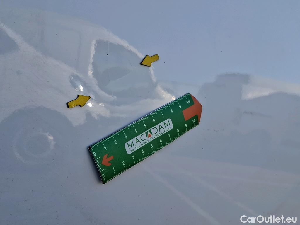  Volkswagen  Crafter  Fourgon Fourgon 30 mittlerer Radstand mit Hochdach FWD 2.0 #30