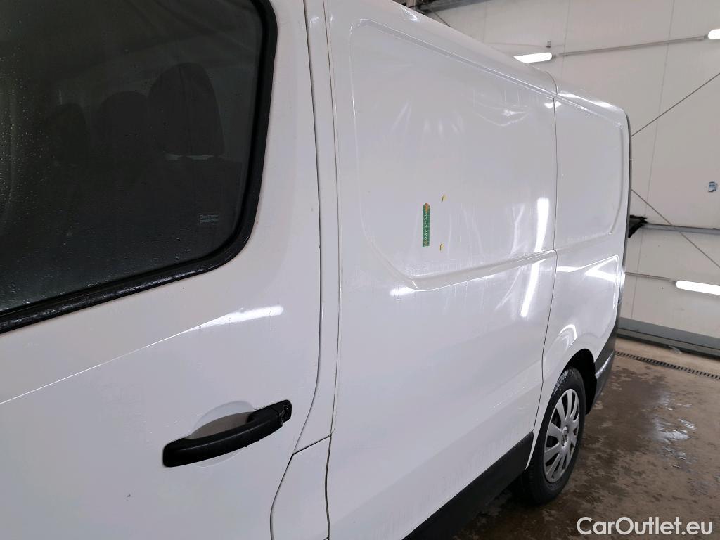  Renault  Trafic RENAULT  / 2019 / 4P / Fourgon tole NV FG GCF L1H1 1200 dCi 120 #1