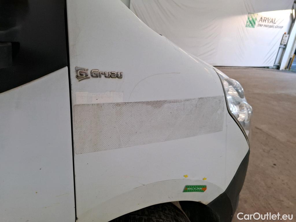  Renault  Master RENAULT  VU 4p Fourgon Gd Conf F3500 L2H2 dCi 125 #42