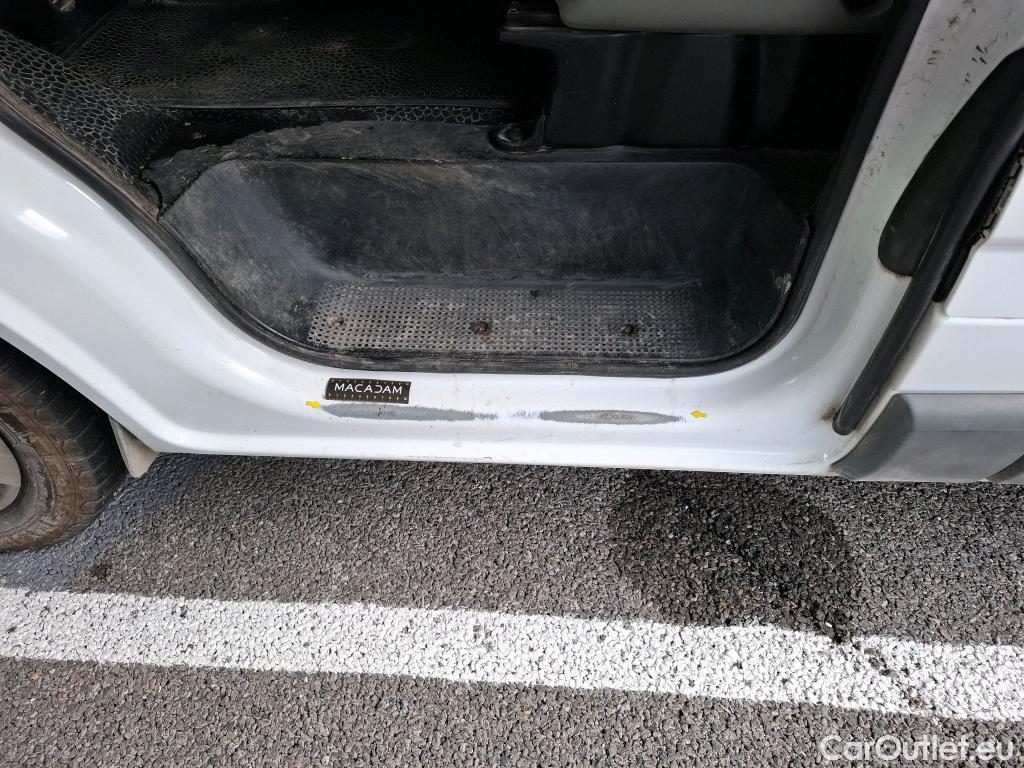  Renault  Trafic  II Fourgon L1H1 1200kg Grand Confort 90CV BVM6 #23