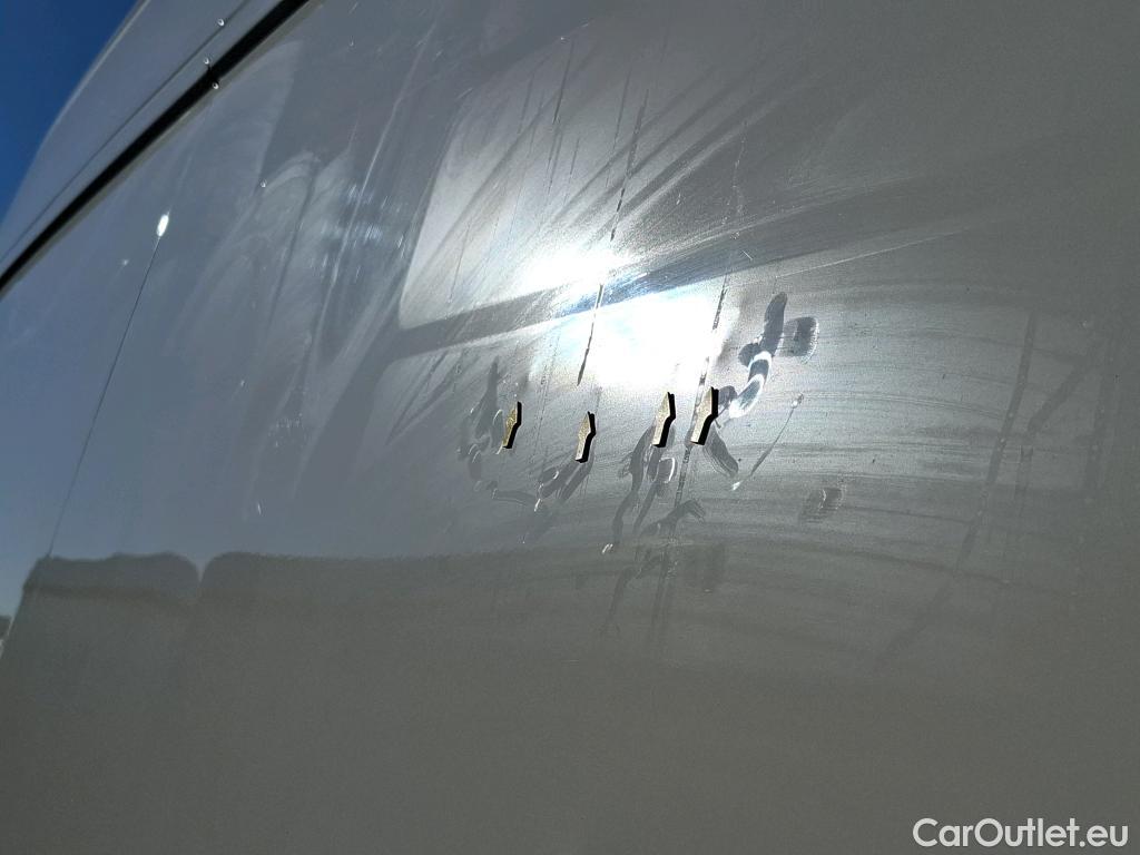  Volkswagen  Crafter  Fourgon Fourgon 30 mittlerer Radstand mit Hochdach FWD 2.0 #22