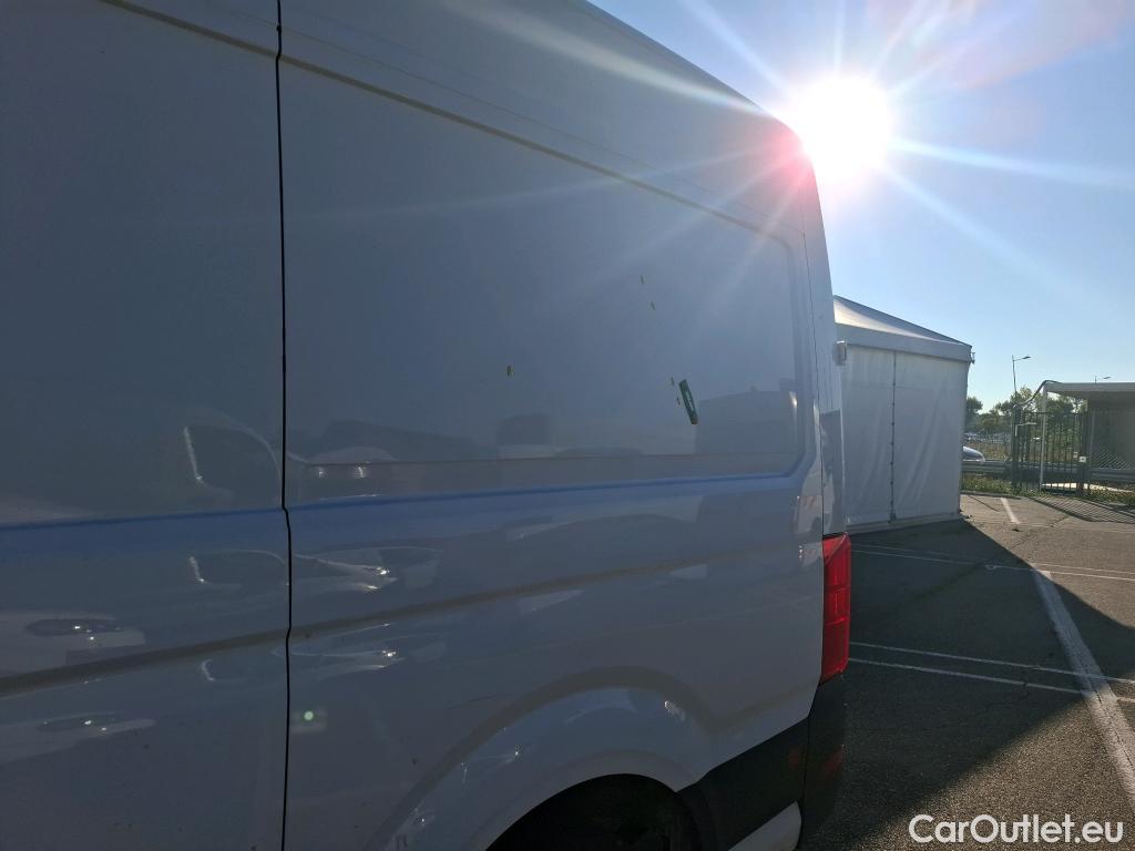  Volkswagen  Crafter  Fourgon Fourgon 30 mittlerer Radstand mit Hochdach FWD 2.0 #54