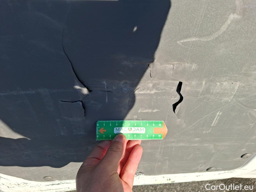  Volkswagen  Crafter  Fourgon Fourgon 30 mittlerer Radstand mit Hochdach FWD 2.0 #19