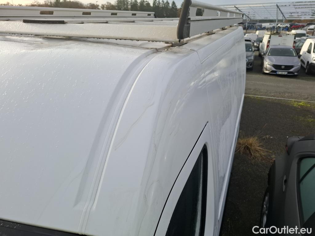  Renault  Master  Fourgon L2H2 3 5 Grand Confort dCi 135CV BVM6 E6dT #23