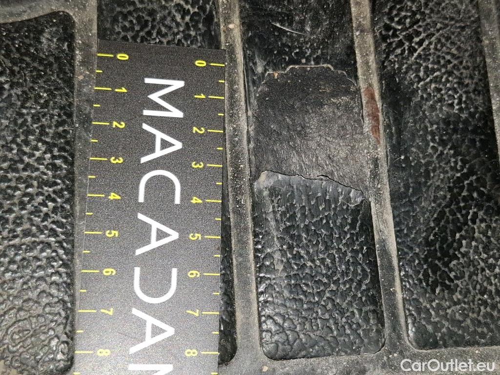  Renault  Megane  IV Berline 5 ptes. Business 1.5 dCi 115CV BVM6 E6d / TRANSFO VP/VF #7