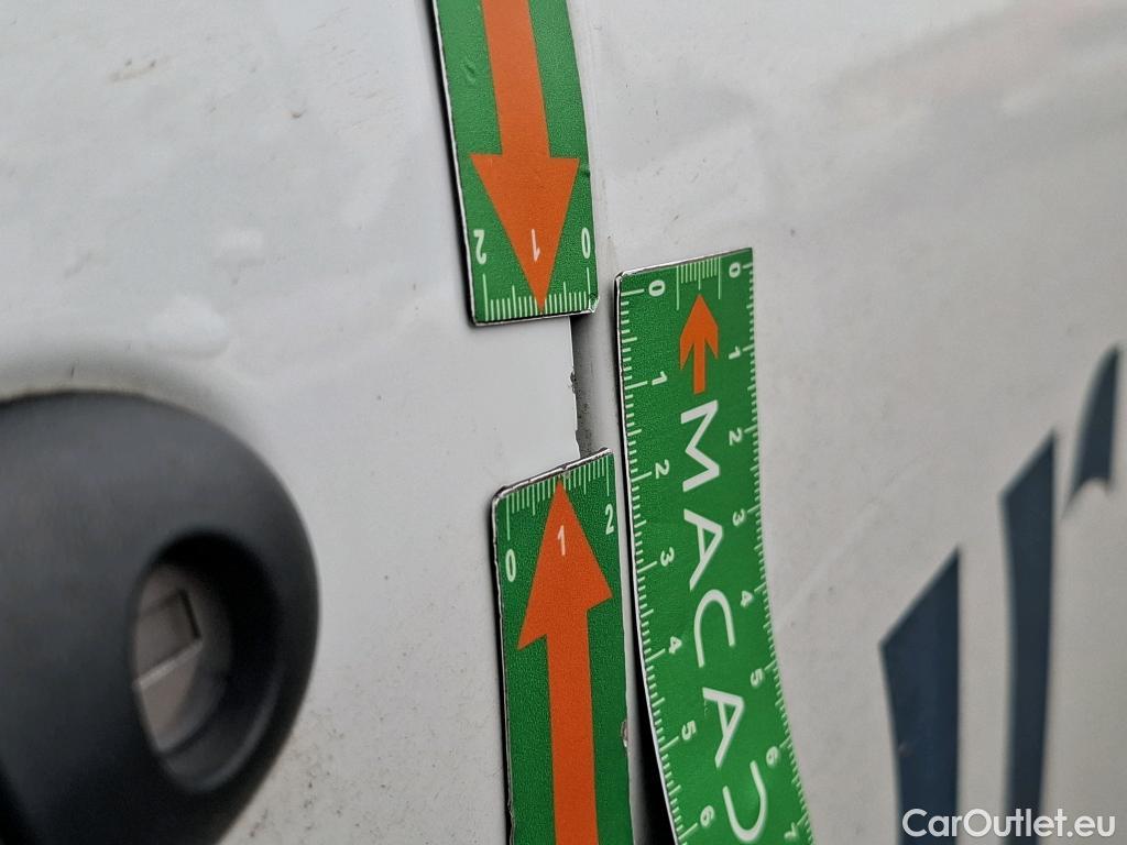  Renault  Clio  IV Air 1.5 dCi 75CV BVM5 E6 #55