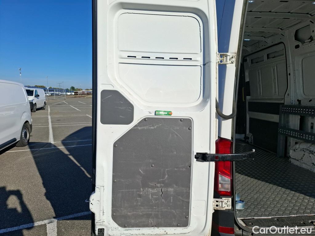  Volkswagen  Crafter  Fourgon Fourgon 30 mittlerer Radstand mit Hochdach FWD 2.0 #18