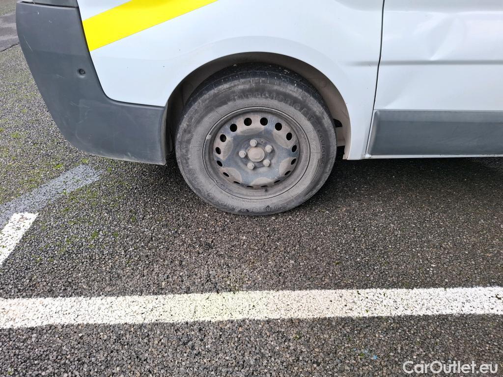  Renault  Trafic  II Fourgon L1H1 1200kg Grand Confort 90CV BVM6 #35