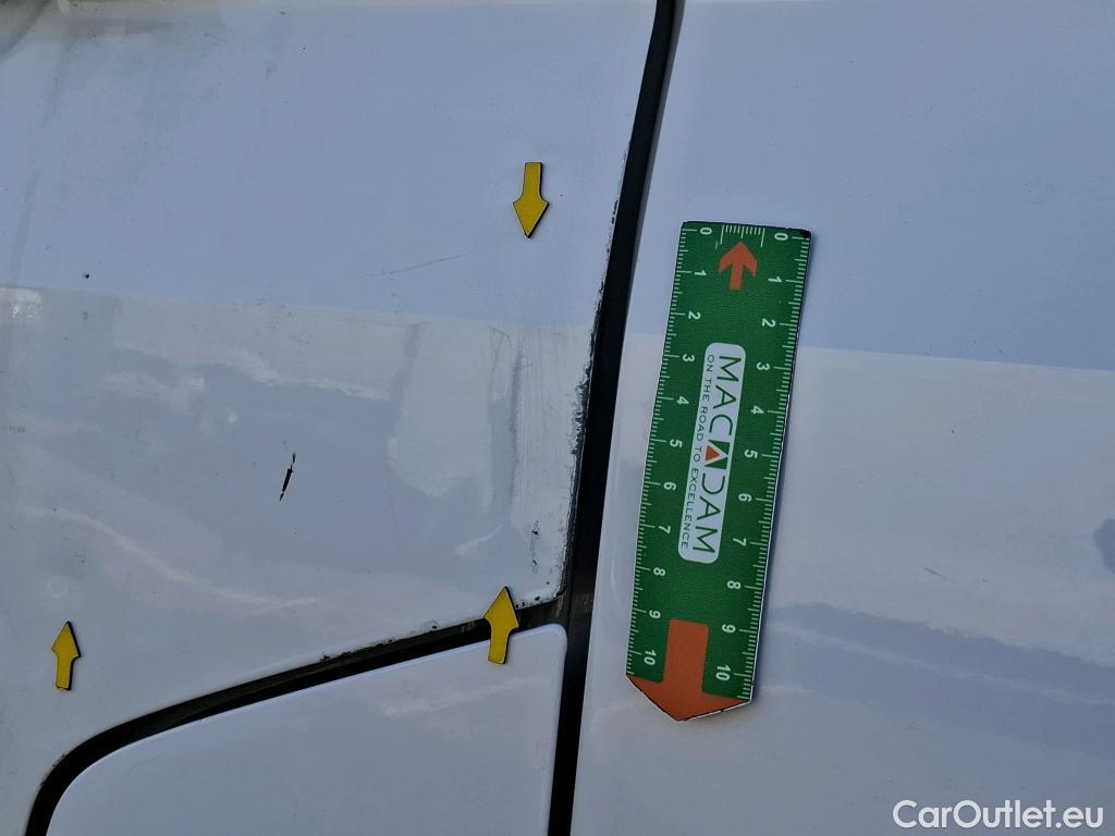  Volkswagen  Crafter  Fourgon Fourgon 30 mittlerer Radstand mit Hochdach FWD 2.0 #10