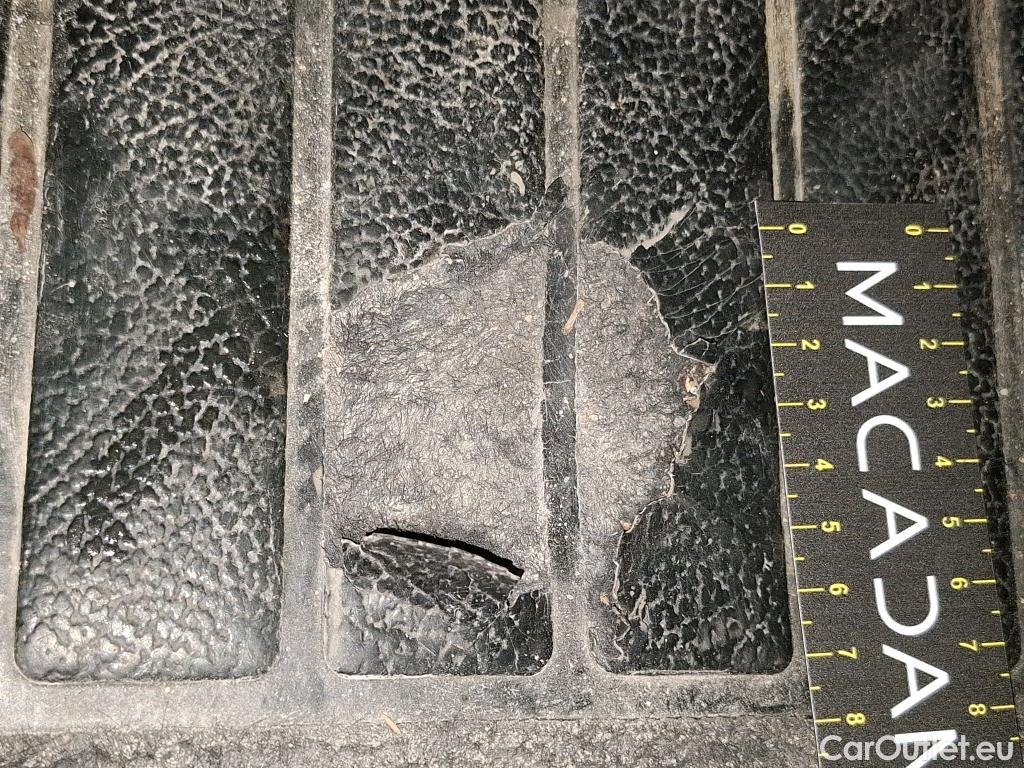  Renault  Megane  IV Berline 5 ptes. Business 1.5 dCi 115CV BVM6 E6d / TRANSFO VP/VF #6