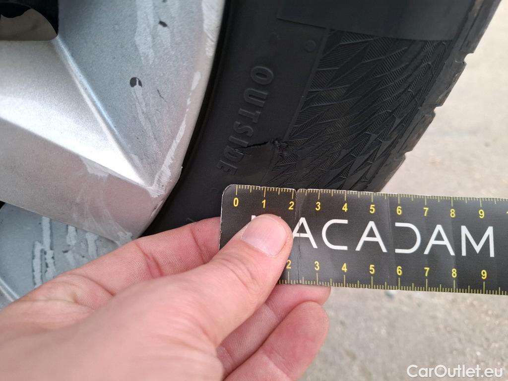  Renault  Clio  IV Air MediaNav 1.5 dCi 90CV BVM5 E6 #8