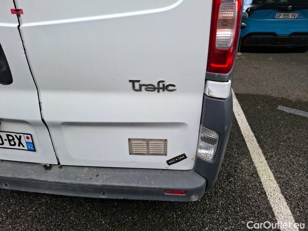  Renault  Trafic  II Fourgon L1H1 1200kg Grand Confort 90CV BVM6 #16