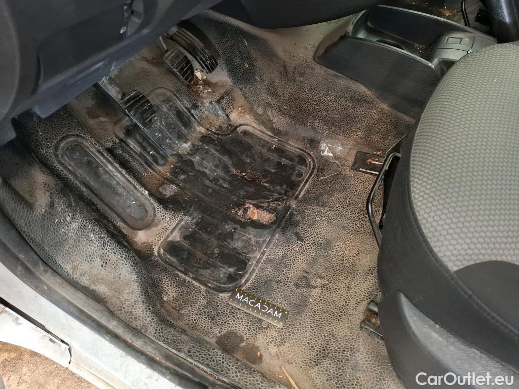  Renault  Kangoo  Express Confort (L1) 1.5 dCi 90CV BVM5 E6 #1