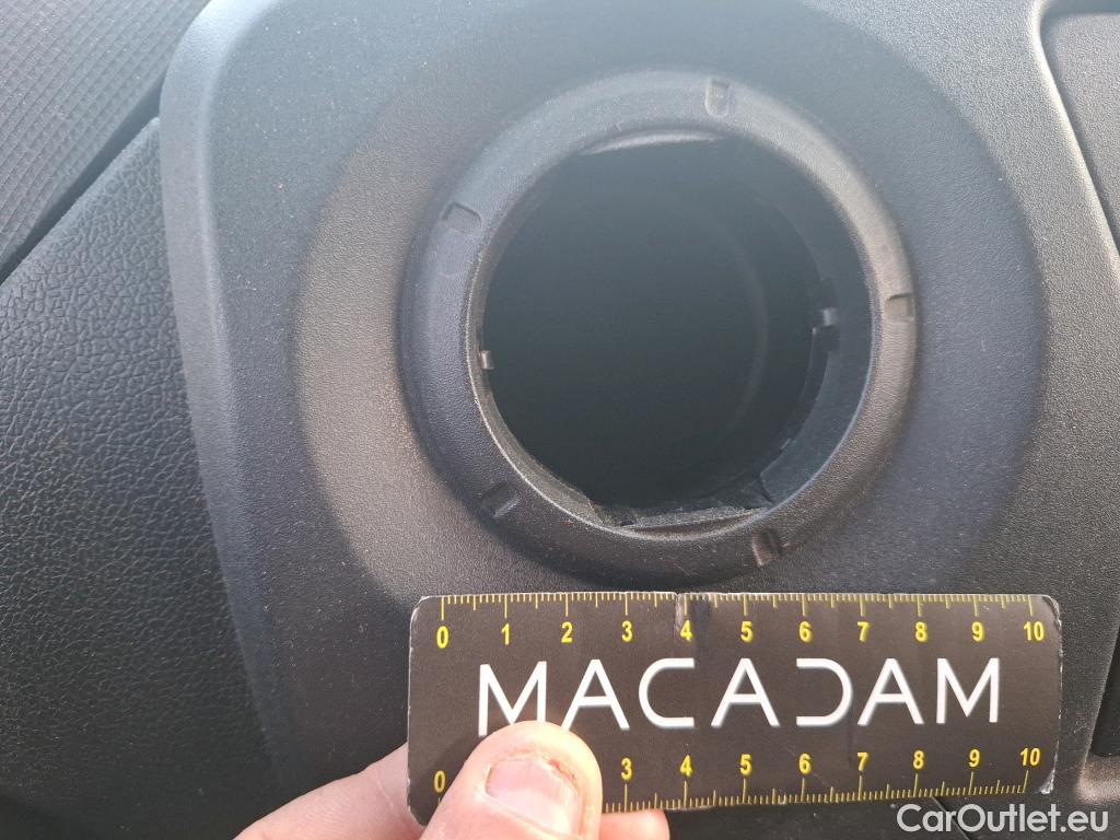  Renault  Master  III Fourgon L2H2 3 5 Grand Confort dCi 130CV BVM6 E6 #72