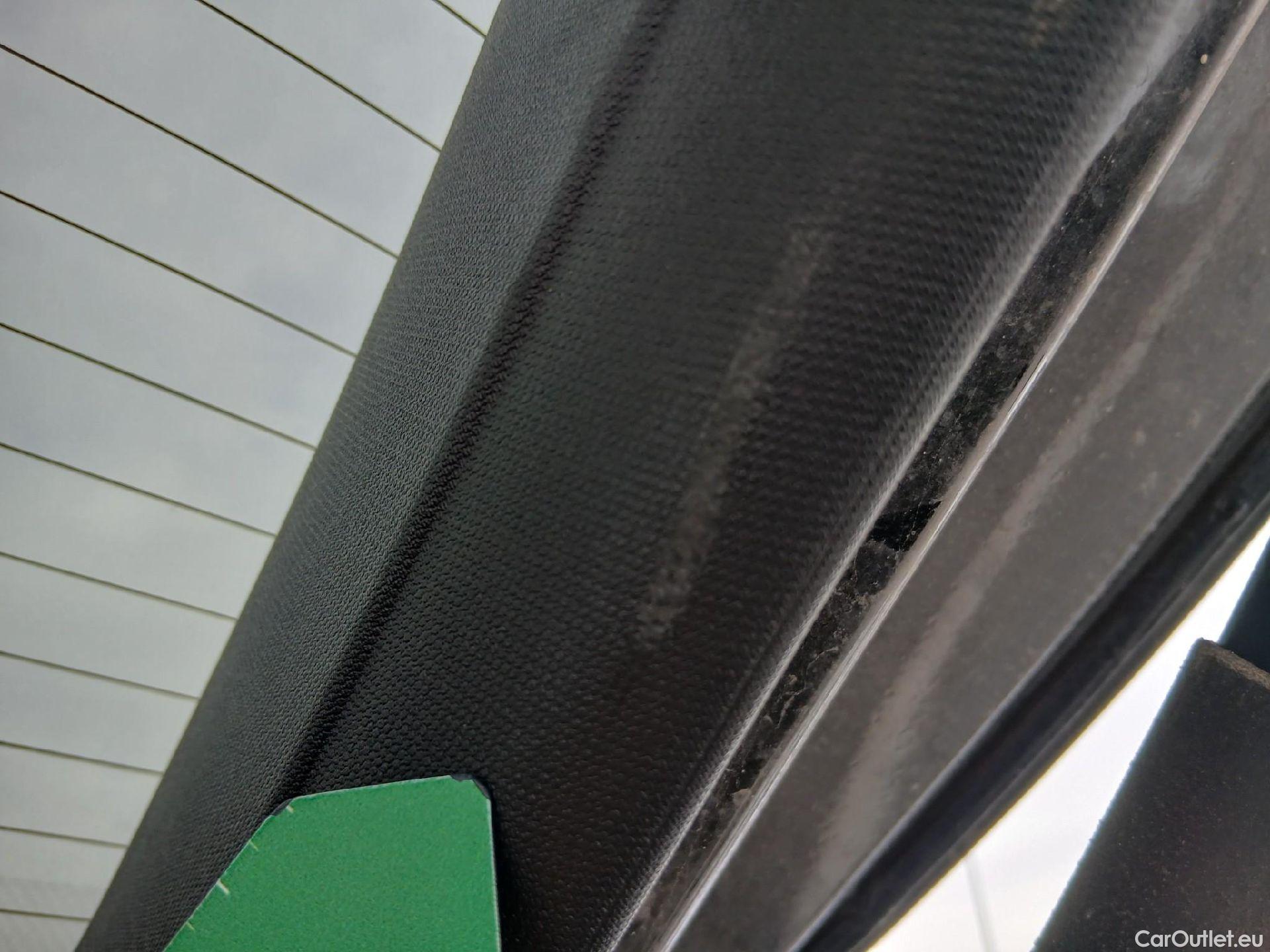  Mercedes  G-Klasee MERCEDES-BENZ GLC Coupé / 2019 / 5P / coupé GLC 300 de 4MATIC #33