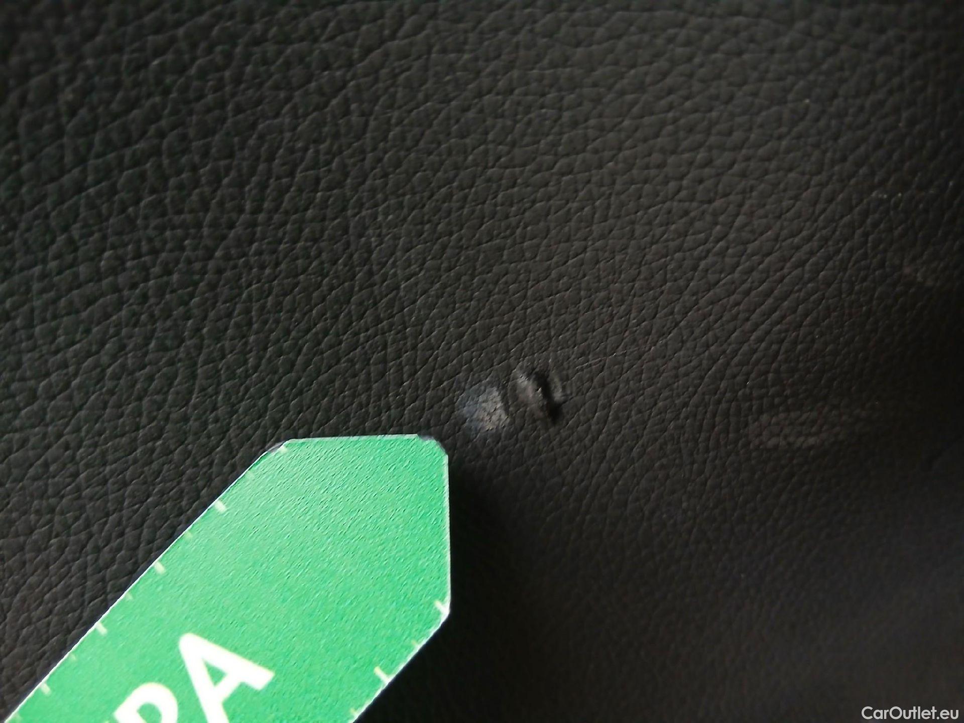  Mercedes  G-Klasee MERCEDES-BENZ GLC Coupé / 2019 / 5P / coupé GLC 300 de 4MATIC #46