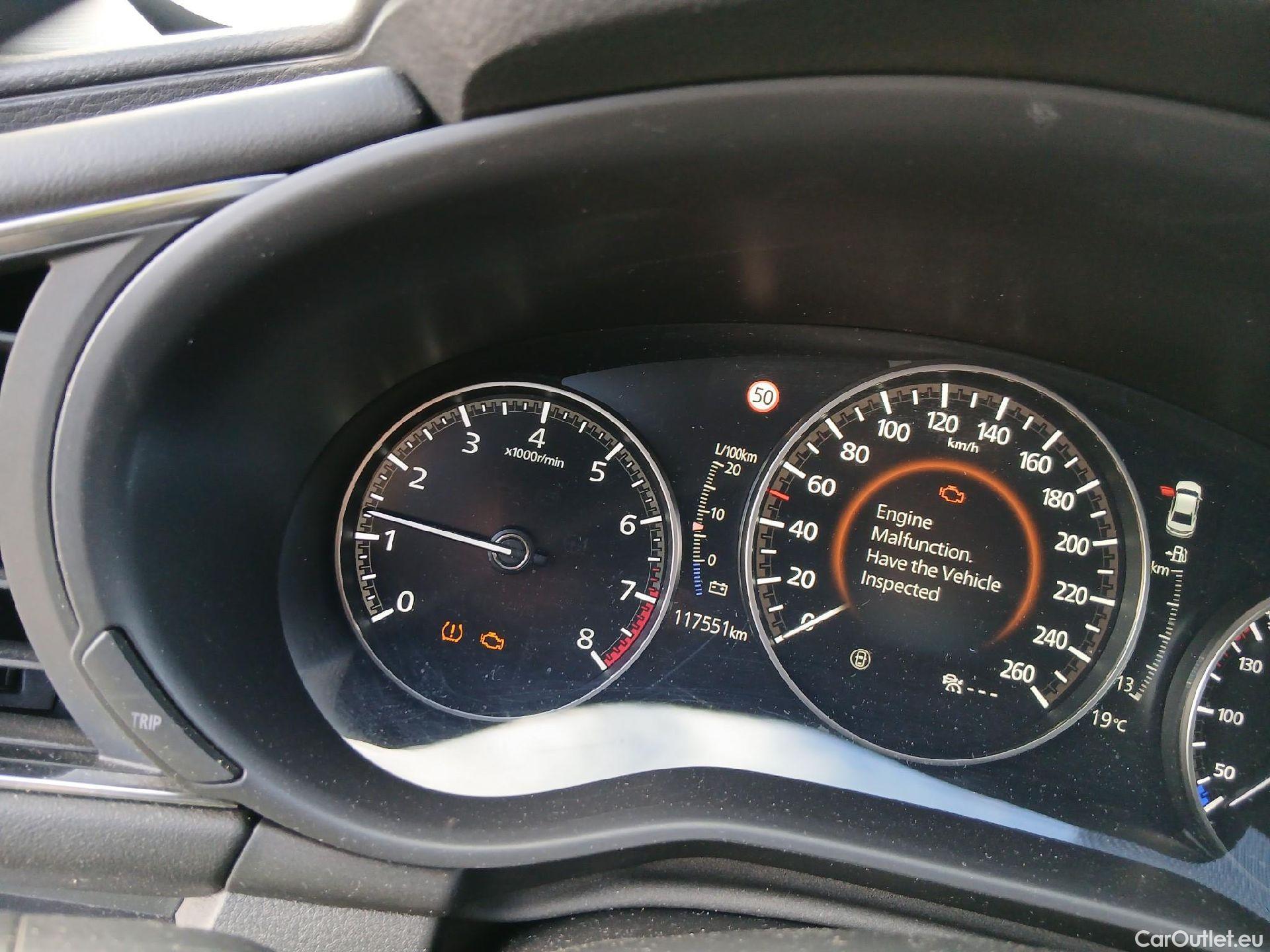  Mazda  3 MAZDA Mazda / 2019 / 4P / sedán 2.0 e-SKYACTIV-G 88KW ZENITH #1