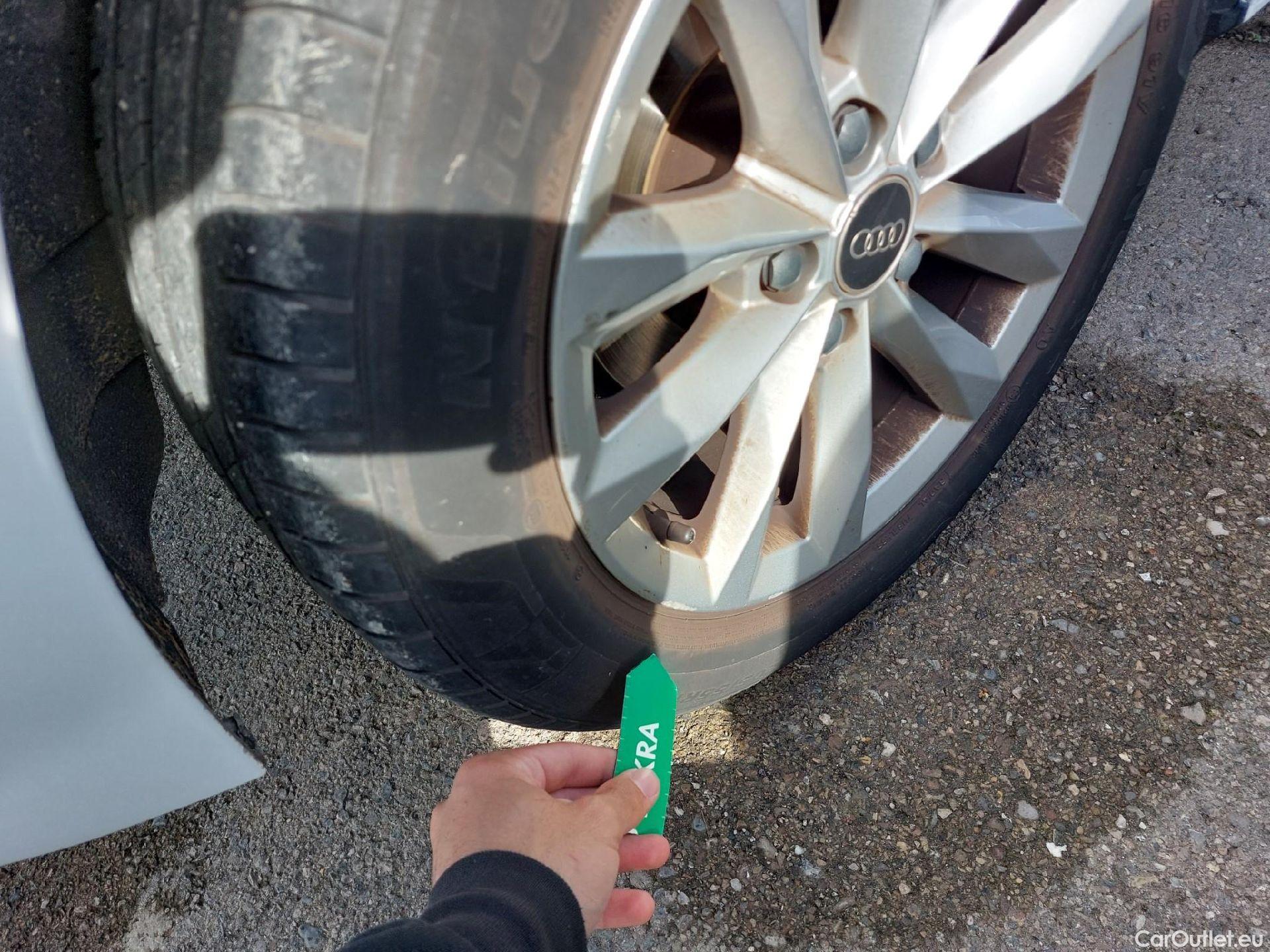  Audi  A3 AUDI  / 2020 / 5P / berlina con portón Sportback 30 TFSI 81kW (110CV) S tronic #23