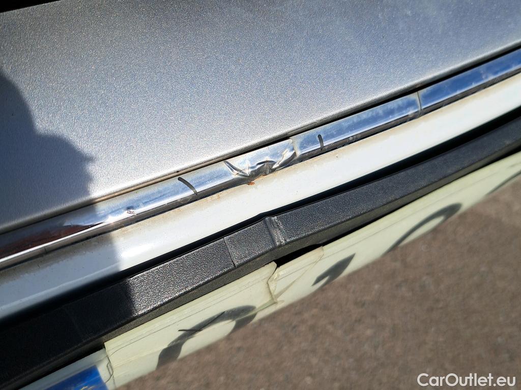  Ford  Kuga FORD  / 2016 / 5P / todoterreno 1.5 EcoBoost 88kW 4x2 Trend+ (CX) #24