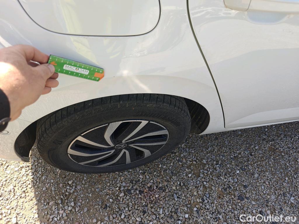  Volkswagen  Polo VOLKSWAGEN  / 2021 / 5P / berlina con portón Life 1.0 TSI 70kW (95CV) #32