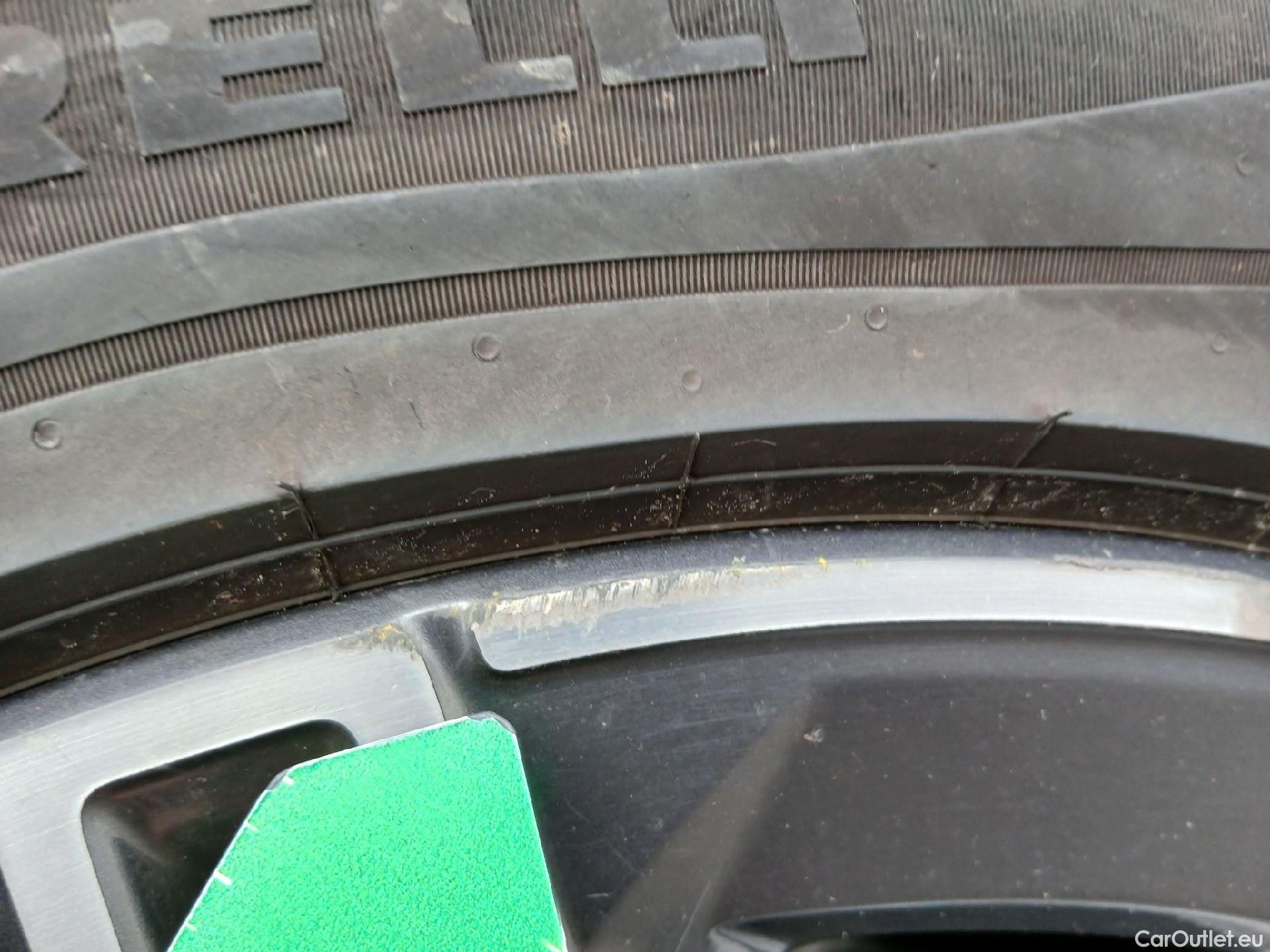  Mercedes  G-Klasee MERCEDES-BENZ GLC Coupé / 2019 / 5P / coupé GLC 300 de 4MATIC #37