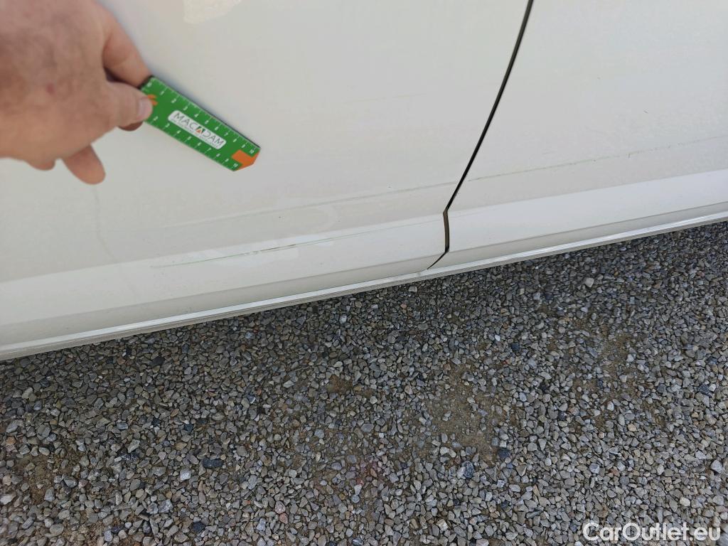  Volkswagen  Polo VOLKSWAGEN  / 2021 / 5P / berlina con portón Life 1.0 TSI 70kW (95CV) #26