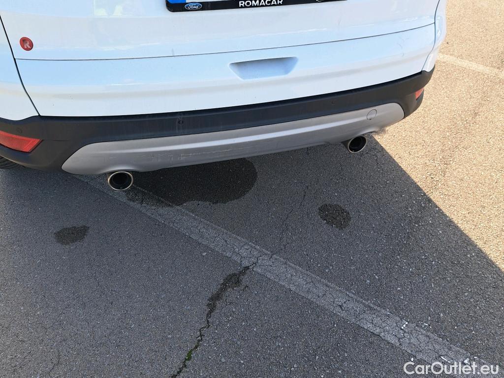  Ford  Kuga FORD  / 2016 / 5P / todoterreno 1.5 EcoBoost 88kW 4x2 Trend+ (CX) #9