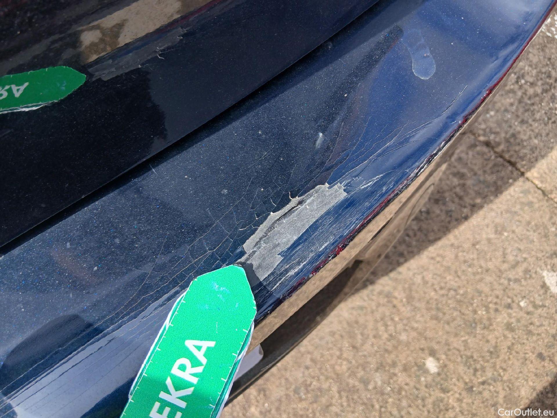  Mazda  3 MAZDA Mazda / 2019 / 4P / sedán 2.0 e-SKYACTIV-G 88KW ZENITH #21