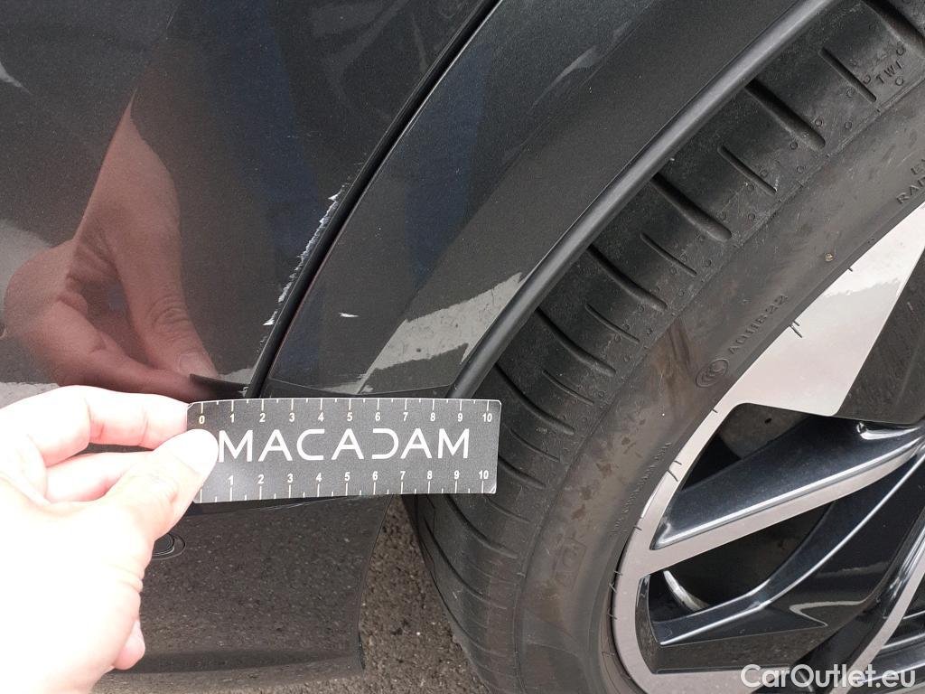  Audi  Q8 AUDI  / 2018 / 5P / todoterreno RS  TFSI 441kW (600CV) quattro tiptron #26