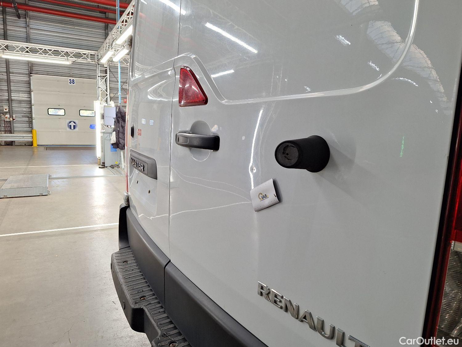  Renault  Master Renault, _ '14, Renault  L2H2 dCi 130 - 3.5T Grand Confort 4 #25