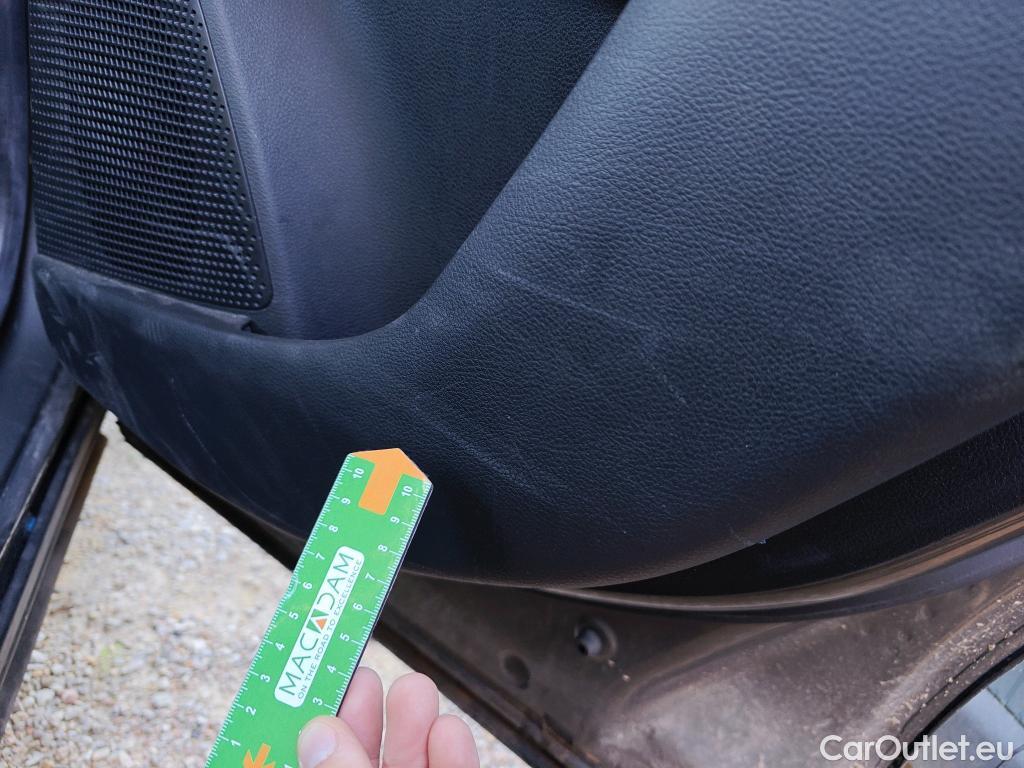  Alfa Romeo  TONALE Alfa Romeo  / 2022 / 5P / todoterreno 1.5 MHEV GASOLINA 160 CV Ti FWD (AC) #8