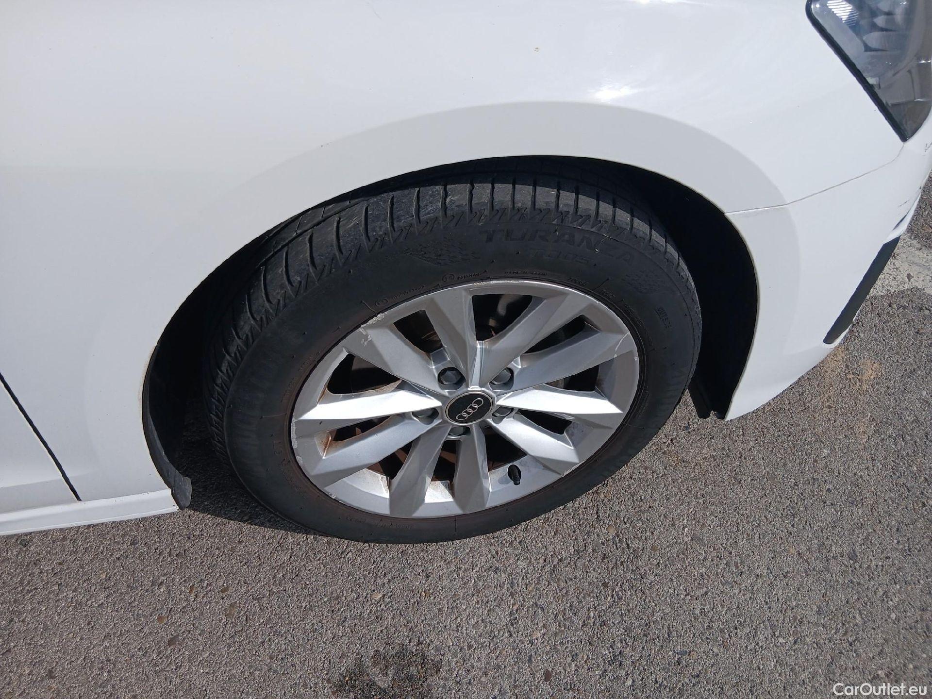  Audi  A3 AUDI  / 2020 / 5P / berlina con portón Sportback 30 TFSI 81kW (110CV) S tronic #14