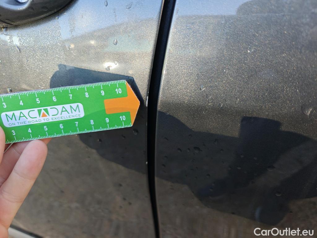  Alfa Romeo  TONALE Alfa Romeo  / 2022 / 5P / todoterreno 1.5 MHEV GASOLINA 160 CV Ti FWD (AC) #17