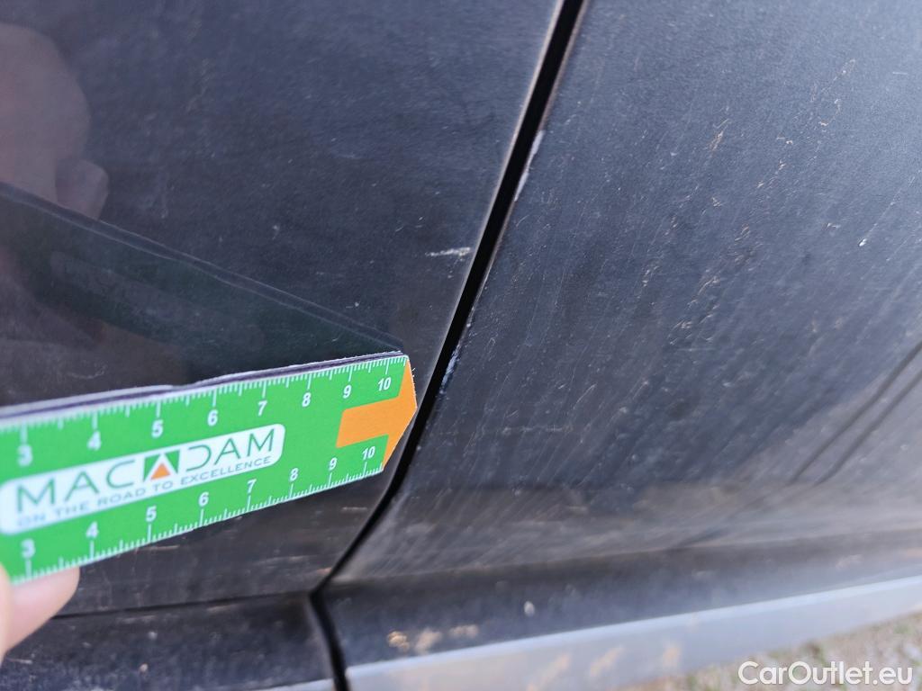  Alfa Romeo  TONALE Alfa Romeo  / 2022 / 5P / todoterreno 1.5 MHEV GASOLINA 160 CV Ti FWD (AC) #31