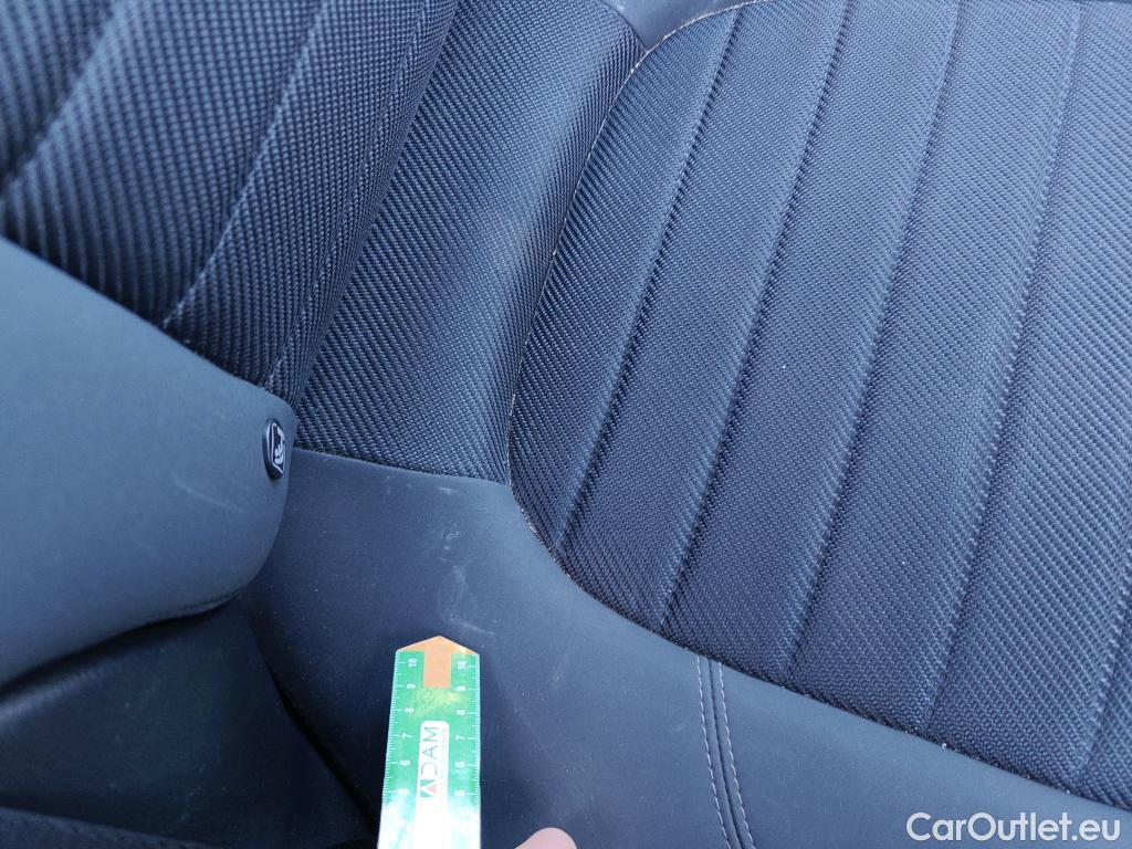  Alfa Romeo  TONALE Alfa Romeo  / 2022 / 5P / todoterreno 1.5 MHEV GASOLINA 160 CV Ti FWD (AC) #4