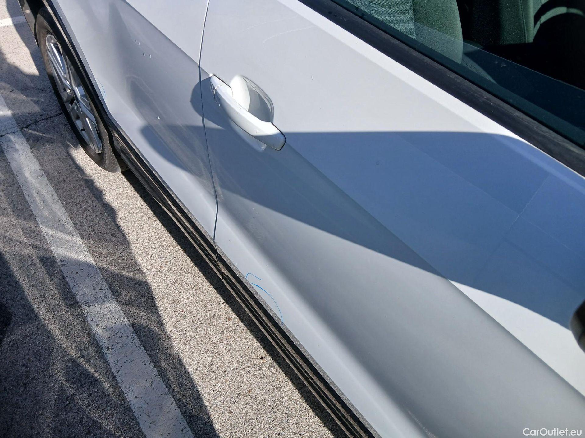  Audi  Q2 AUDI  / 2020 / 5P / todoterreno Advanced 35 TFSI 110kW (150CV) S tronic (AC) #30